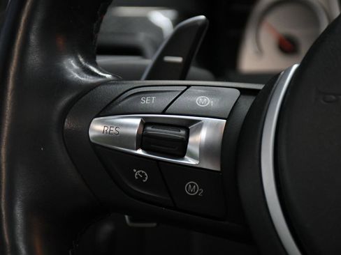 Used 2013 BMW M6 Coupe image 16