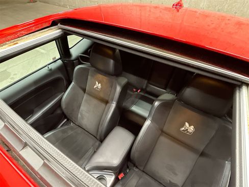 Used 2017 Dodge Challenger R/T Scat Pack w/ Leather Interior Group image 23