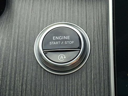 Certified 2023 Mercedes-Benz C 300 4MATIC Sedan image 19