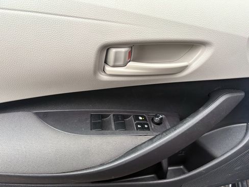 Used 2024 Toyota Corolla LE FWD image 14