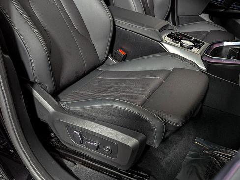 Used 2025 BMW X3 M50 w/ Premium Package image 29