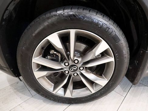 Used 2023 INFINITI QX60 Luxe w/ Performance Audio Package AWD/4WD image 10