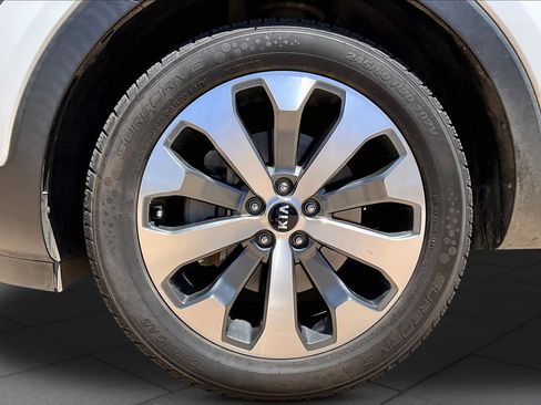 Used 2020 Kia Telluride S AWD/4WD image 10