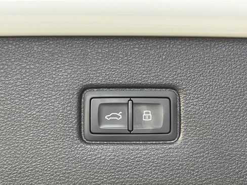 Certified 2025 Audi Q7 3.0T Premium Plus w/ Premium Plus Package image 14