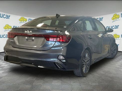 Used 2024 Kia Forte GT-Line w/ GT-Line Premium Package FWD image 6