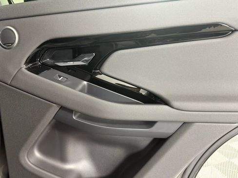 Certified 2026 Land Rover Range Rover Evoque S image 25