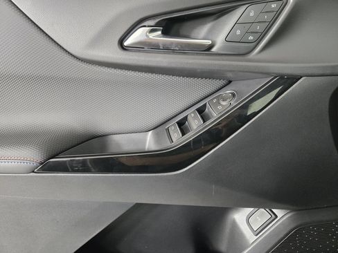 New 2026 Chevrolet Equinox RS w/ Convenience Package III FWD image 24