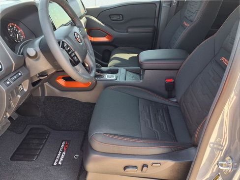 New 2026 Nissan Frontier PRO-4X w/ Pro-4x Convenience Package AWD/4WD image 13