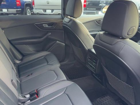 Used 2021 Audi Q8 Premium w/ Black Optic Package image 13