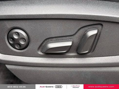 Used 2025 Audi Q5 2.0T Premium Plus w/ Premium Plus Package AWD/4WD image 21