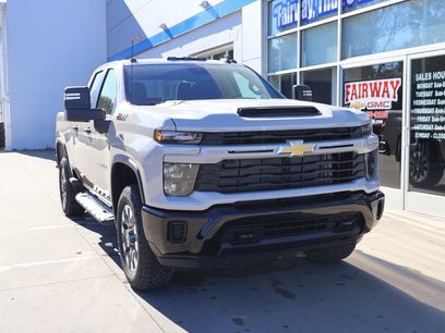 New 2026 Chevrolet Silverado 2500 Custom w/ Custom Convenience Package