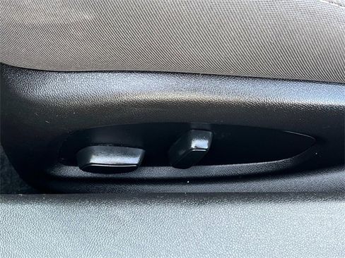 Used 2018 Chevrolet Camaro LT w/ RS Package image 19