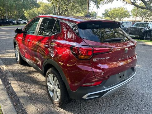 Used 2024 Buick Encore GX Preferred AWD/4WD image 8