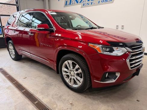 Used 2018 Chevrolet Traverse High Country AWD/4WD image 2