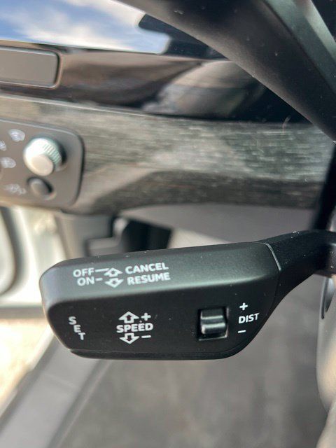 Used 2018 Audi Q7 3.0T Prestige w/ Prestige Package AWD/4WD image 15