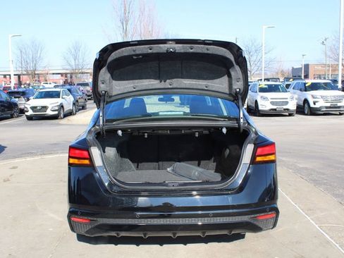 New 2025 Nissan Altima 2.5 SV image 5