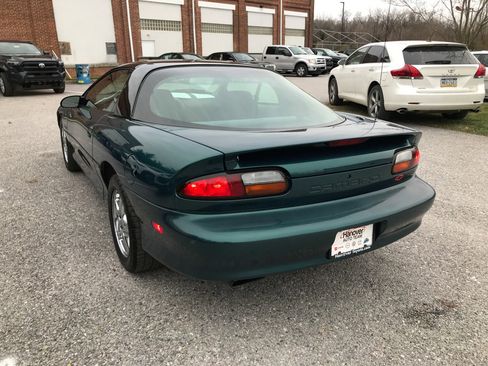 Used 1997 Chevrolet Camaro Z28 w/ Preferred Equipment Group 1 image 5