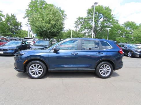 Used 2023 Honda CR-V EX-L image 3