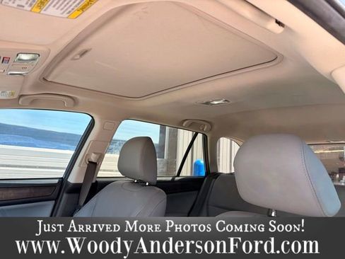 Used 2019 Subaru Outback 2.5i Limited image 10