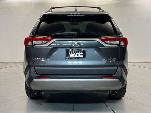Used 2022 Toyota RAV4 Limited AWD/4WD image 5