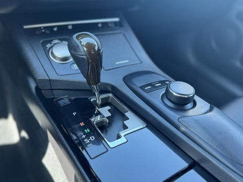 Used 2013 Lexus ES 350 Base 4dr Sedan w/ Premium Pkg image 13