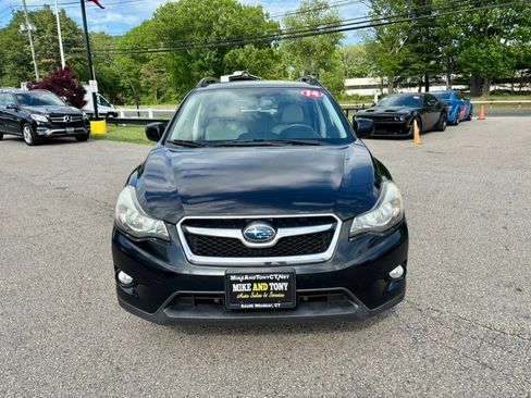 Used 2014 Subaru Crosstrek 2.0i Premium AWD/4WD image 2