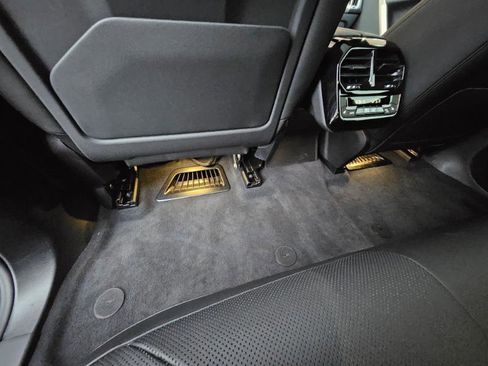 Used 2023 BMW iX xDrive50 w/ Ultimate Package 2 image 72