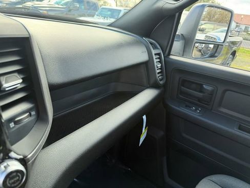 New 2026 RAM 3500 Tradesman AWD/4WD image 25