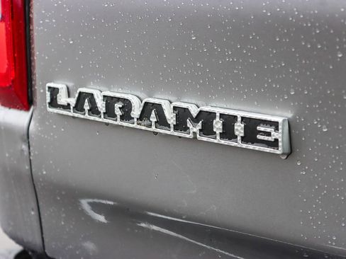 Used 2019 RAM 1500 Laramie image 10