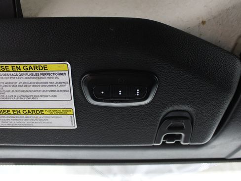Used 2018 Jeep Wrangler Unlimited Sport S AWD/4WD image 19