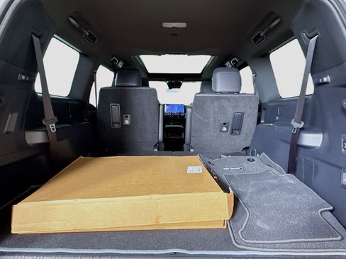 Used 2025 Lexus GX 550 GX 550 Luxury+ image 28