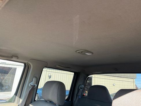 Used 2003 Nissan Frontier XE w/ XE Pwr Pkg RWD image 12