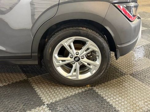 Certified 2023 Hyundai Kona SEL w/ Convenience Package image 17