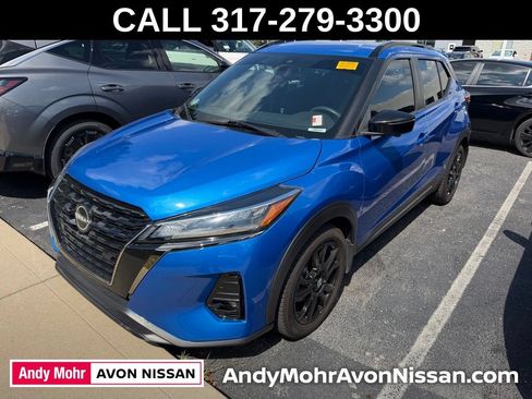 Used 2022 Nissan Kicks SR FWD image 3