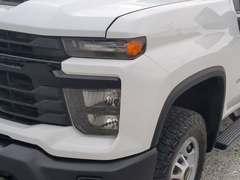 Used 2024 Chevrolet Silverado 2500 W/T w/ WT Convenience Package AWD/4WD image 6