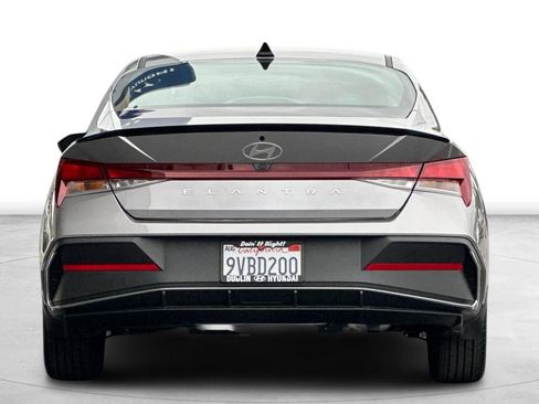Certified 2025 Hyundai Elantra Sport image 6