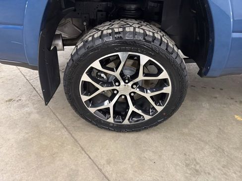 Used 2024 RAM 1500 Big Horn image 26