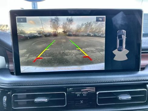 Used 2021 Lincoln Nautilus Reserve image 25