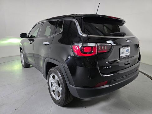 Used 2024 Jeep Compass Sport AWD/4WD image 3
