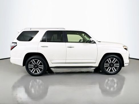 Used 2017 Toyota 4Runner Limited RWD image 4