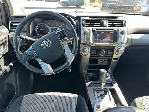 Used 2015 Toyota 4Runner SR5 image 14