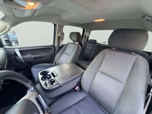 Used 2012 Chevrolet Silverado 3500 LT w/ Interior Plus Package AWD/4WD image 18