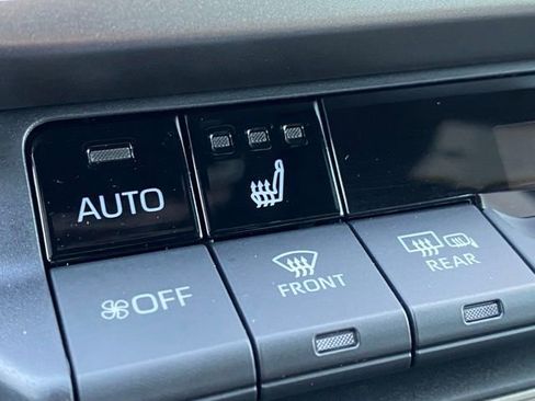 Certified 2025 Toyota Camry SE image 19