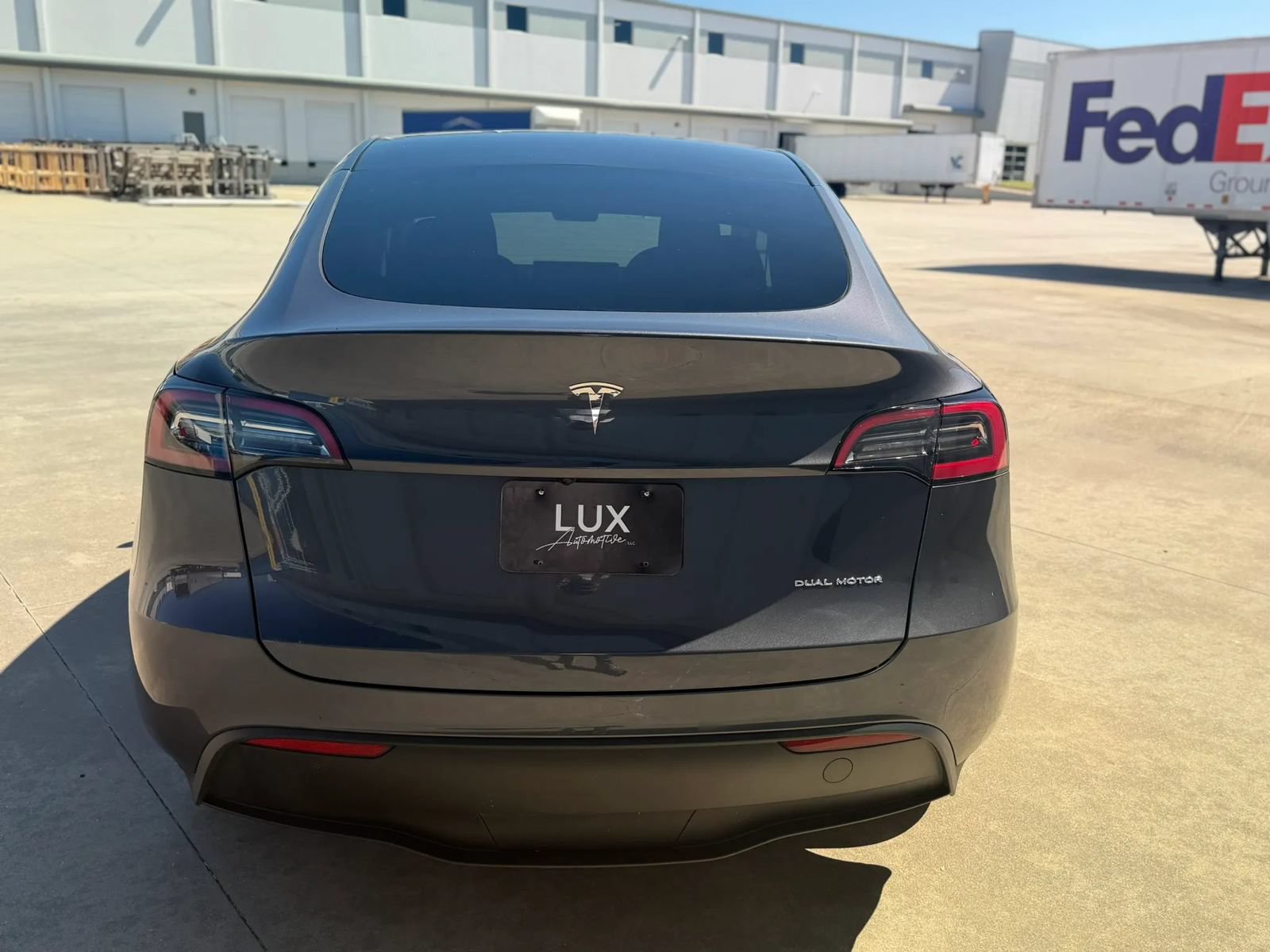 Used 2023 Tesla Model Y Long Range AWD/4WD image 9