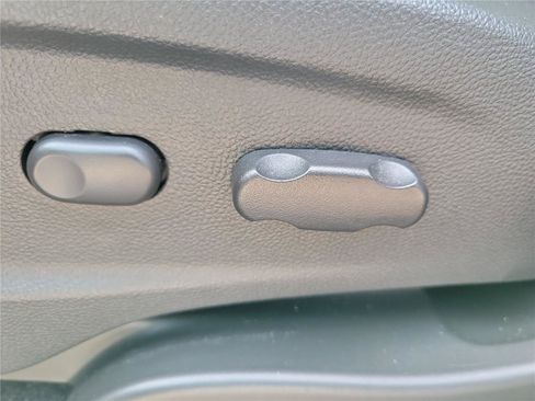 Used 2017 Buick Encore Preferred FWD image 17