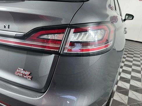 Used 2021 Lincoln Nautilus Reserve w/ Monochromatic Package image 31