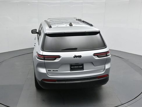 Used 2021 Jeep Grand Cherokee L Laredo AWD/4WD image 39