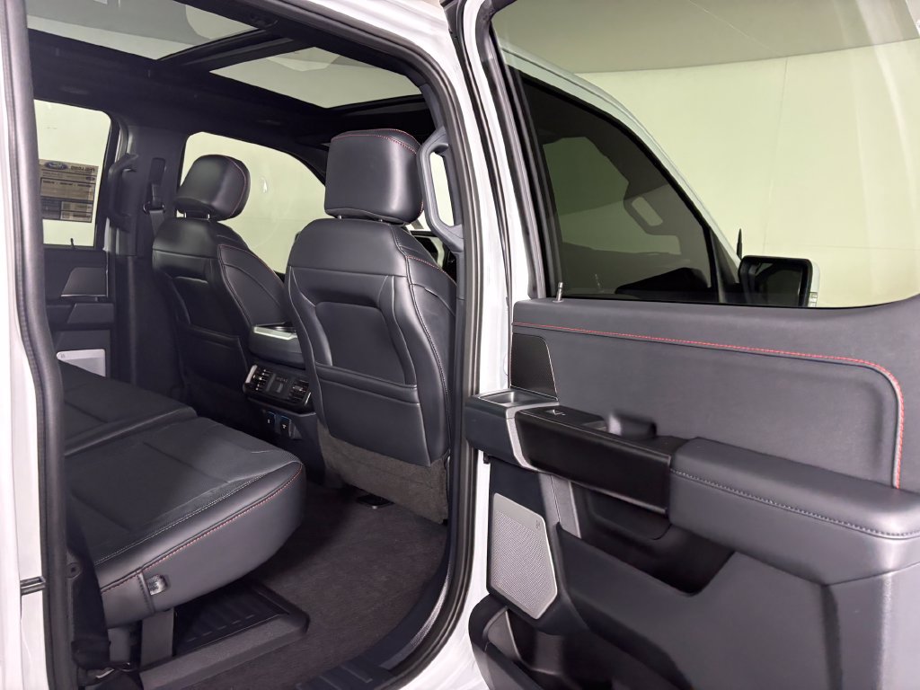 Used 2025 Ford F150 Raptor AWD/4WD image 34