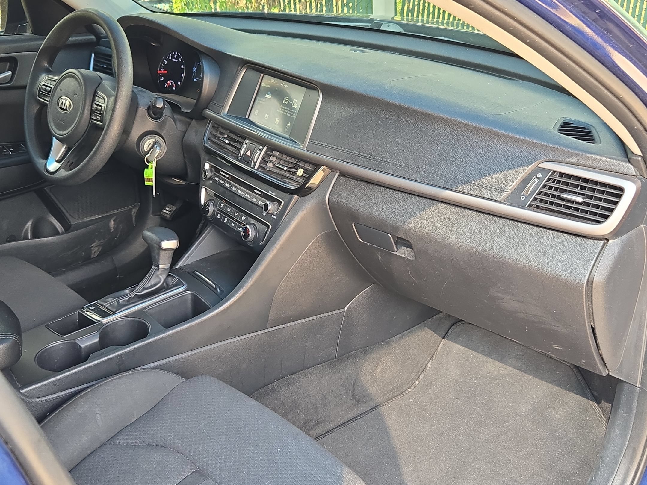 Used 2018 Kia Optima LX FWD image 28