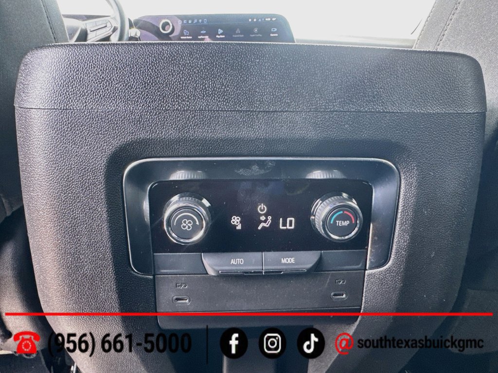 Used 2025 Chevrolet Tahoe LS RWD image 23